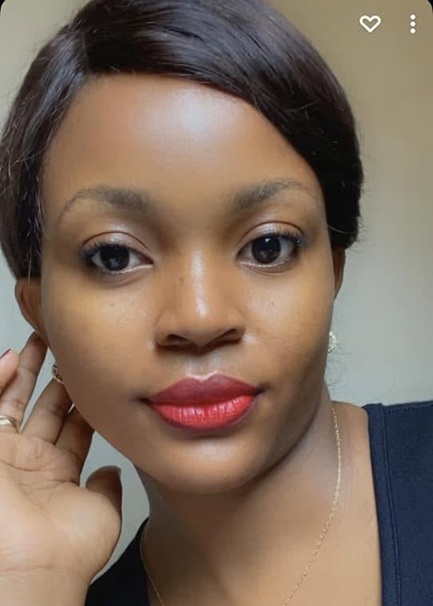 Dr OWONA MEKONGA Crescence Epse MANJOMBE